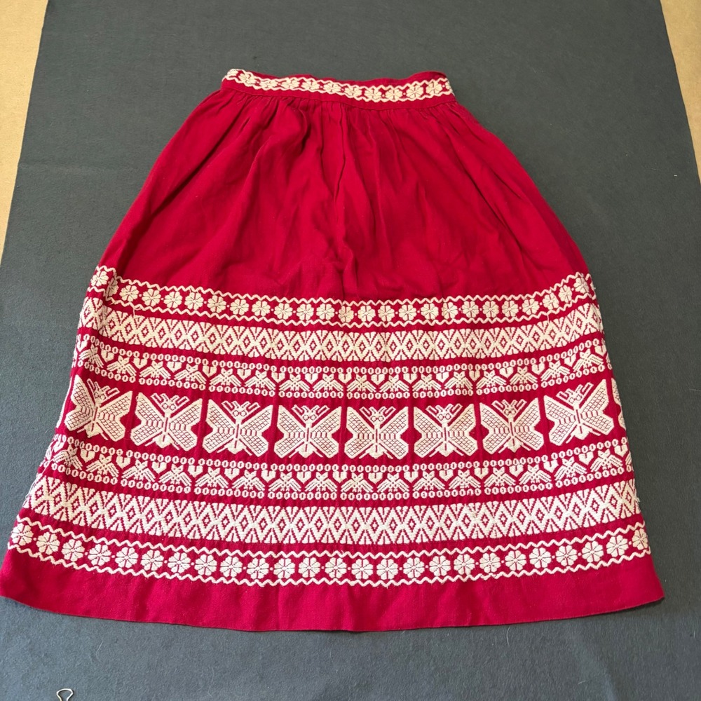 Vintage 50s 60s Handwoven Skirt Womens XS Red Guatemala Embroidery Folk Full